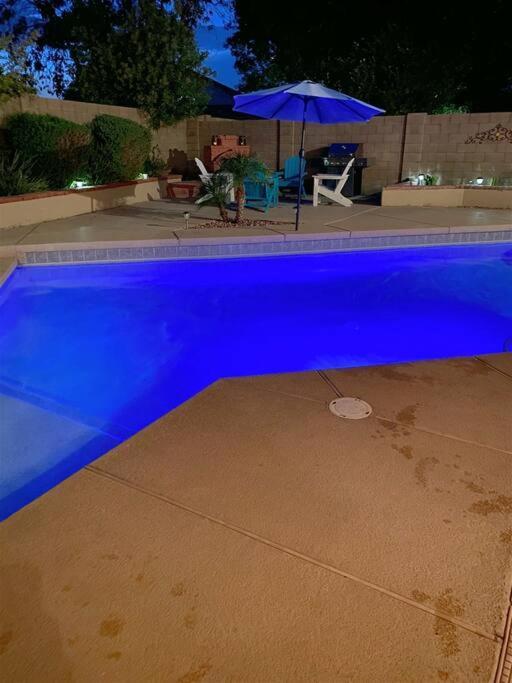 Private Paradise With Pool Heater, Spa, Billiards Avondale Bagian luar foto